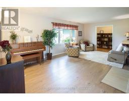 1468 GAINSBOROUGH ROAD - 14