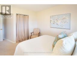1468 GAINSBOROUGH ROAD - 22