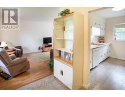 1468 GAINSBOROUGH ROAD - 30