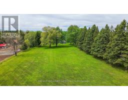 1468 GAINSBOROUGH ROAD - 4