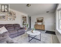 24 CENTENNIAL AVENUE - 16
