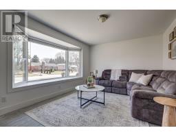 24 CENTENNIAL AVENUE - 17