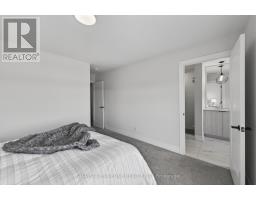 16 - 1570 CORONATION DRIVE - 17