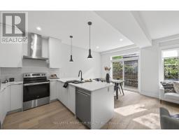 16 - 1570 CORONATION DRIVE - 9