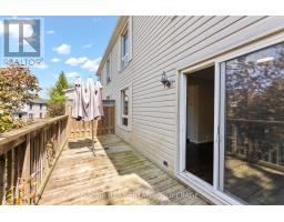 315 EVERGLADE CRESCENT - 13