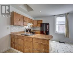 36 ADELAIDE STREET S - 23