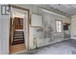 36 ADELAIDE STREET S - 40