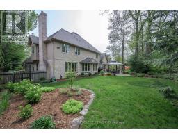 38 CAMROSE COURT - 2