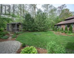 38 CAMROSE COURT - 3
