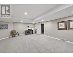 38 CAMROSE COURT - 31