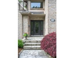 38 CAMROSE COURT - 42