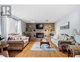 32 BROCK STREET - 15