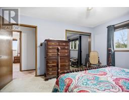 32 BROCK STREET - 18