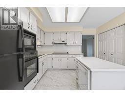31 - 211 PINE VALLEY DRIVE - 26