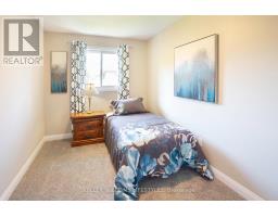 45 - 925 LAWSON ROAD - 18