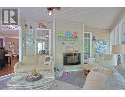10419 PINETREE DRIVE - 22