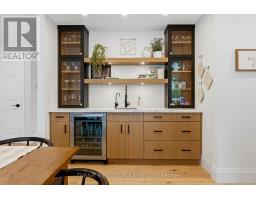 137 SHERWOOD PLACE - 13