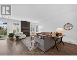 936 ZAIFMAN CIRCLE - 21