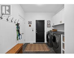 936 ZAIFMAN CIRCLE - 25