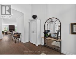 936 ZAIFMAN CIRCLE - 7