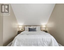 98 BRISCOE STREET E - 25