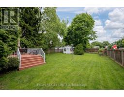 59 CHURCHILL CRESCENT - 28