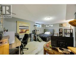 18 - 700 OSGOOD DRIVE - 39