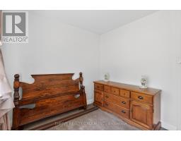 693 KIPPS LANE - 18