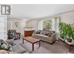 693 KIPPS LANE - 7