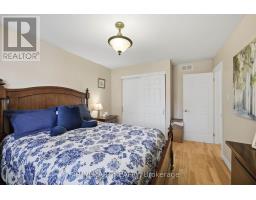 3 GREENFIELD COURT - 18