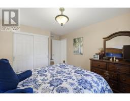 3 GREENFIELD COURT - 19