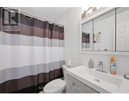 3 GREENFIELD COURT - 23