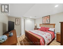 3 GREENFIELD COURT - 31