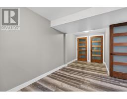 45 UPPER AVENUE - 15