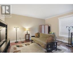 53 DUCHESS AVENUE - 3