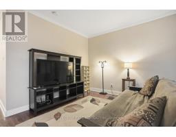 53 DUCHESS AVENUE - 4