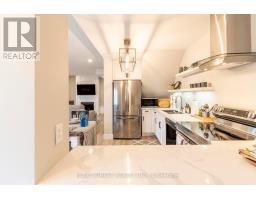 674 GRAND VIEW AVENUE - 34