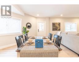 674 GRAND VIEW AVENUE - 36