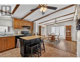 48 REDFORD DRIVE - 15