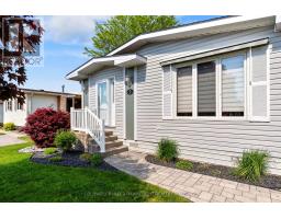 48 REDFORD DRIVE - 3