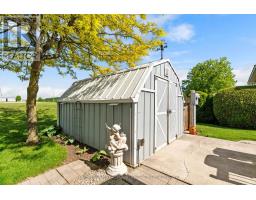 48 REDFORD DRIVE - 34