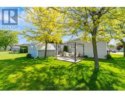 48 REDFORD DRIVE - 37