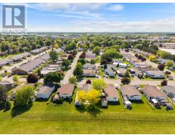 48 REDFORD DRIVE - 41