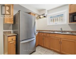 15 RENNY CRESCENT - 29