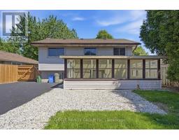 15 RENNY CRESCENT - 41