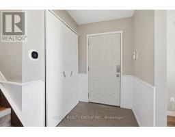 15 RENNY CRESCENT - 5