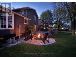 574 CRANBROOK ROAD S - 36