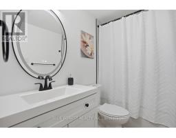 17 - 226 HIGHVIEW AVENUE W - 19