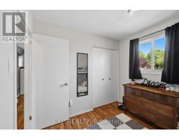 271 ANNE STREET - 34