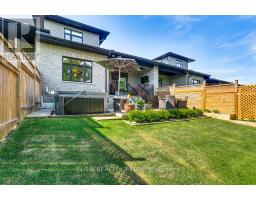 88 ROWE AVENUE - 39